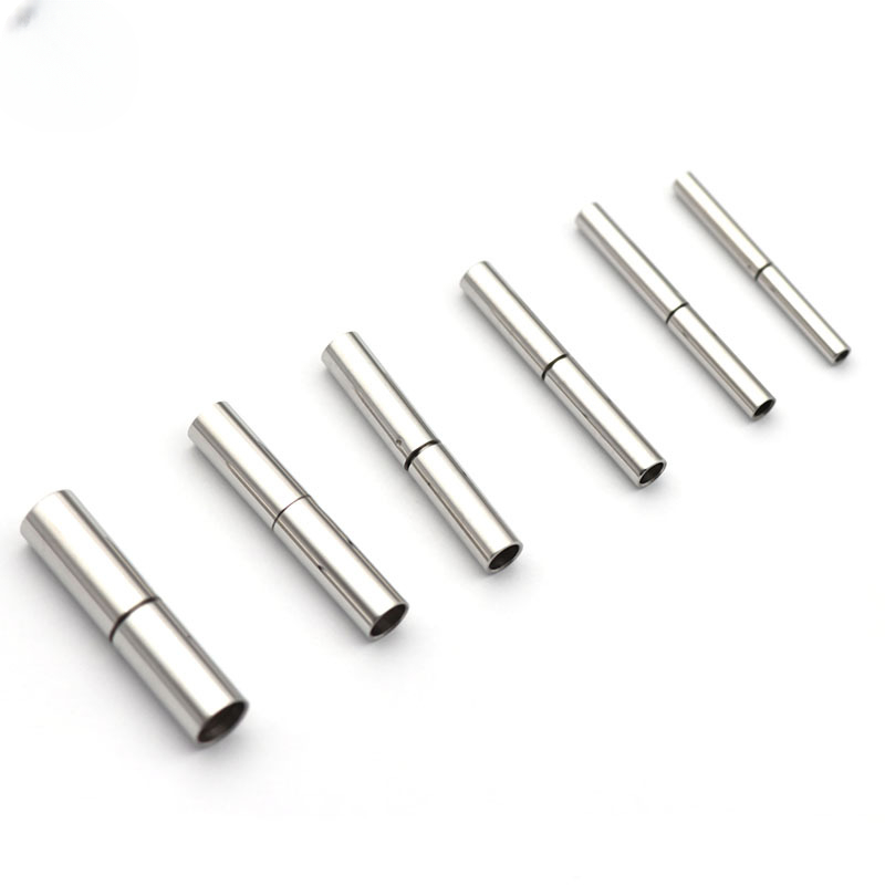 Body Jewelry Titanium - 스테인레스 스틸 스프링 버클 스트레이트 스루