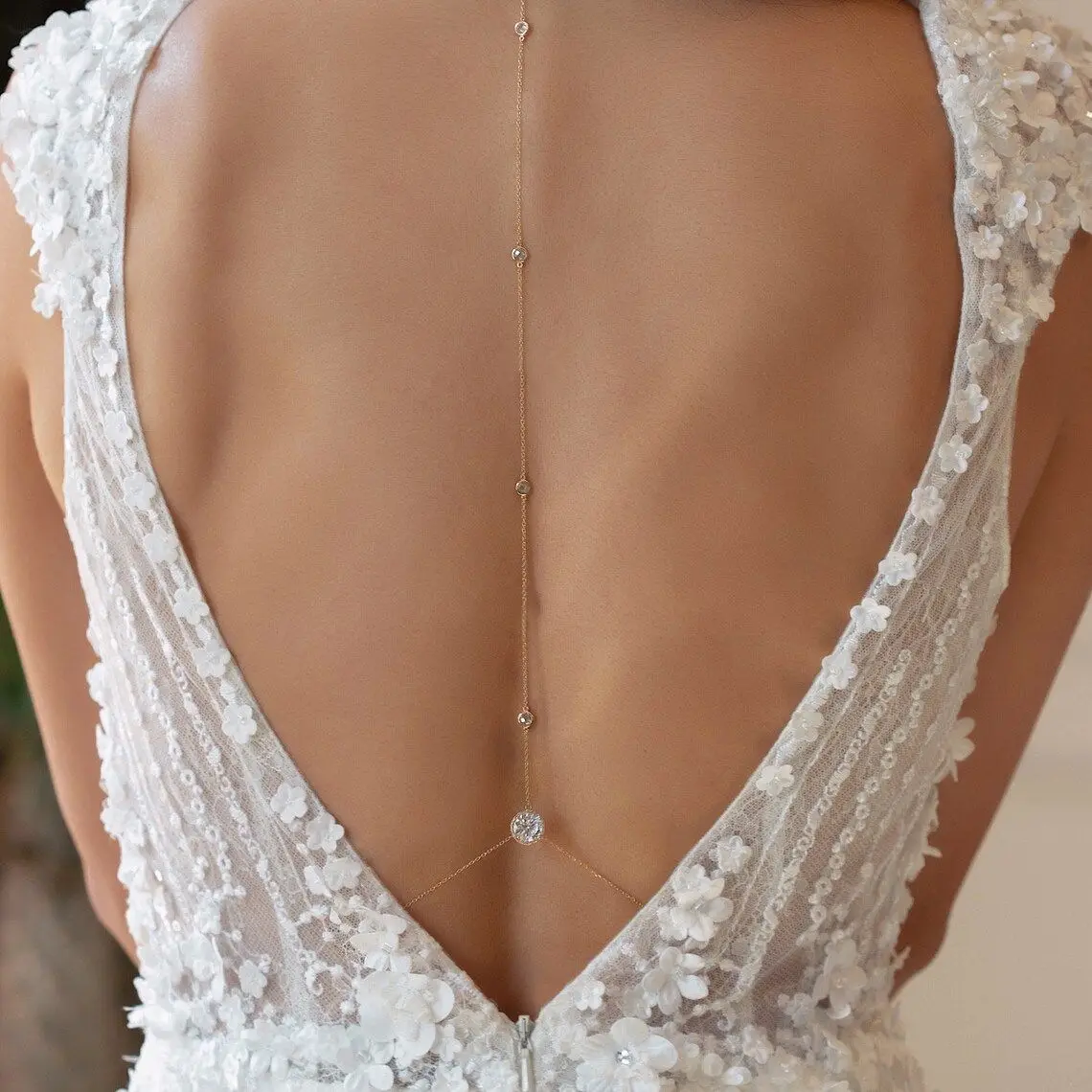 Body Jewelry For Backless Dress - 미니멀리스트 섬세한 싱글 크리스탈 백 드롭