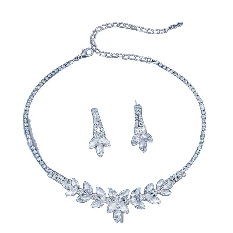 절묘한 라인스톤 초커 귀걸이 세트 V 모양 꽃무늬 클러 - Body Jewelry And Earrings 리뷰 및 가격